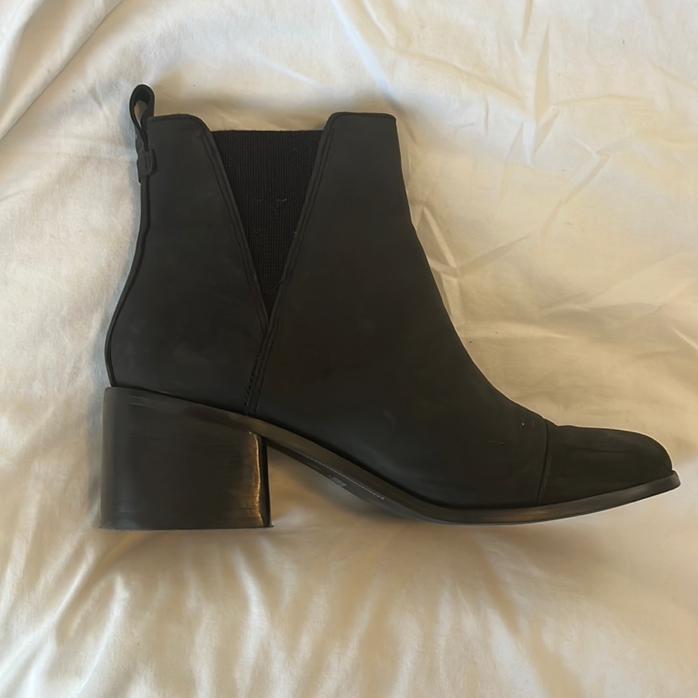 Toms Booties